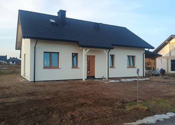 Dom Głobino Leśna Polana koło Słupska