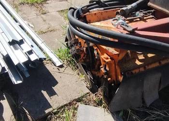 Głowica kosząca do koparki