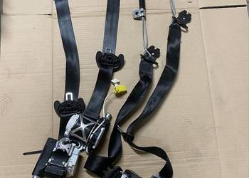 Pas bezpieczeństwa Passat B6 komplet