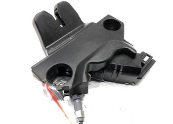 ZAMEK KLAPY TYŁ TOYOTA COROLLA E21 Sedan/Limuzyna