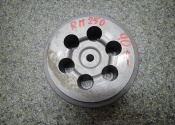 DOCISK KOSZA SPRZĘGŁA SUZUKI RM 250 J110 89-93R