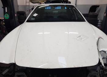 MASKA MASERATI QUATTROPORTE LIFT 2012 BIAŁA MASKA MASERATI QUATTROPORTE LIFT 2012 BIAŁA