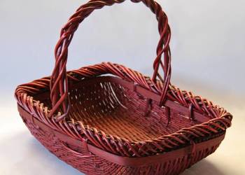 Kosz pleciony, drewniany, wiśniowy, bordowy, rattan, bambus