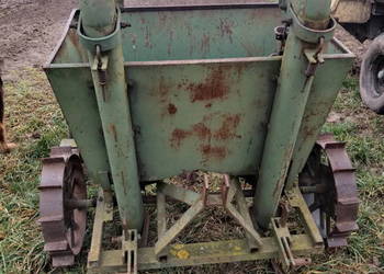 Sadzarka dwurzędowa do zmiemniaków