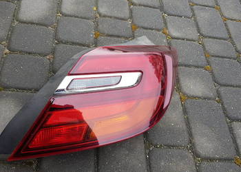Lampa prawy tył Opel Insignia HB z 2016r.