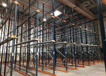 REGAŁY WJEZDNE DRIVE-IN MECALUX 676 miejsc paletowych