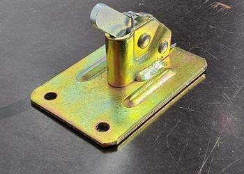 Zaciski sprężynowe żabka 105/70mm, ścisk szalunki szalunek