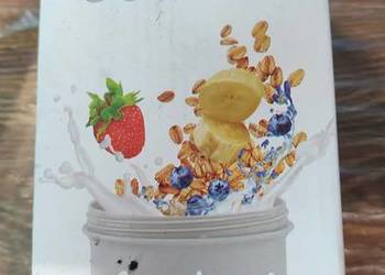 kubek na musli i jogurt na wynos