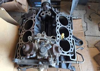 Blok silnika z jaguara xf 3.0d
