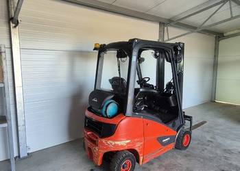 Wózek widłowy LINDE H18 ,  Triplex,