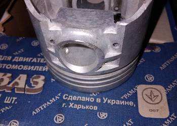 Tłoki silnika 79,80+ pierścienie  Łada Niva 1.6