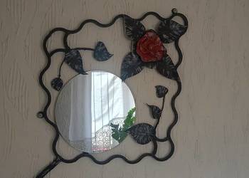 Lustro ze stolikiem metalowe