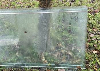 Sprzedam szyby chartowane na balkon balustradę