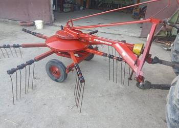Zgrabiarka karuzelowa Pottinger 301