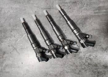 WTRYSKIWACZ BOSCH COMMON RAIL FREELANDER 2.0 TD4 0445110049