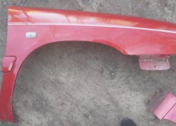 Blotnik przód prawy  CITROEN  XSANTIA 2 wiśniowy metalic be