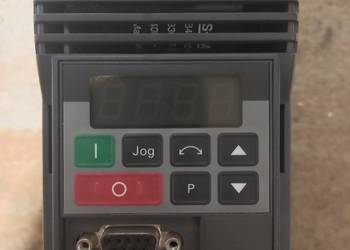 Siemens micromaster vector 750W.