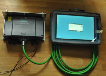 Siemens Mobile Panel TP1000F + Connection box