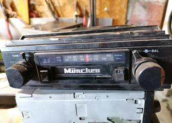 Radio Samochodowe Munchen Kieszeniowe PRL Fiat. Polonez Trabant Wartburg