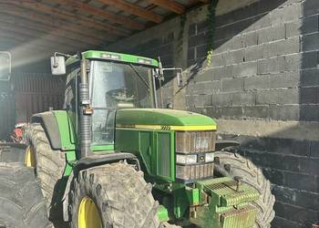 Ciągnik rolniczy John Deere 7710