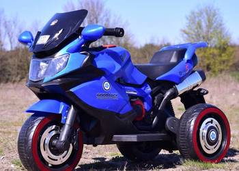 DUŻY MOTOR ŚCIGACZ STRONG 2 EXCLUSIVE, ŚWIECĄCE KOŁA/DLX518