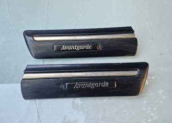 Listwa błotnika avantgarde mercedes w210 2106900282  2106900282
