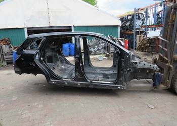 PRÓG SŁUPEK PRAWY BOK 191 MERCEDES W246