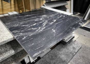 Płytki Granit Black Forest szczotkowany 60x40x1,5 cm