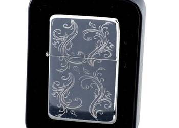 Elegancka Srebrna Zapalniczka Benzynowa z Grawerem Gentelo