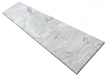 Stopień granitowy Royal Juparana płomieniowany 150x33x2 cm Stopień granitowy Royal Juparana płomieniowany 150x33x2 cm