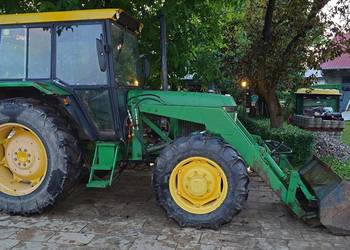 John Deere 2140 z ładowaczem