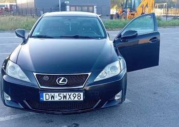 Lexus is220 d