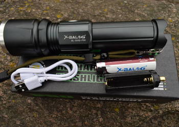 Latarka Taktyczna LED P50 ZOOM AKUMUL. MOCNA
