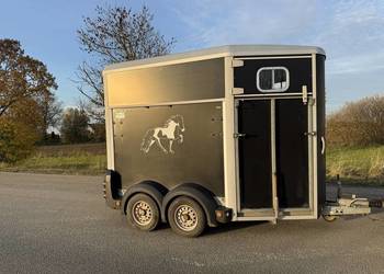 Ifor williams przyczepa do koni 2009r