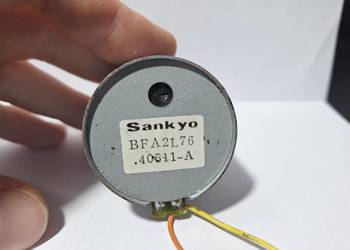 Silnik silniczek do magnetofonu SANKYO  BFA2L76