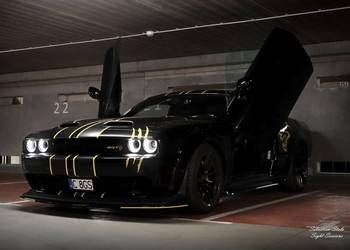 Dodge Challenger Widebody 6.4 SRT