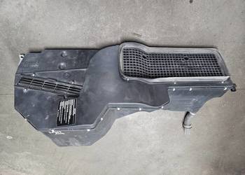 WLOT OBUDOWA FILTRA KABINOWEGO NAGRZEWNICY W463 G63 AMG  4638301100