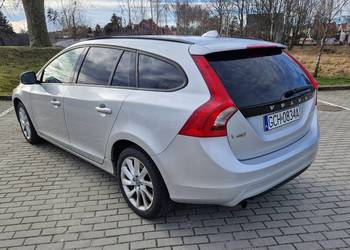 Volvo V60 D2 Geartronic Powershift Edition