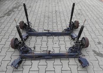 BELKA TYLNA ZAWIESZENIE TYŁ NISSAN MICRA K12