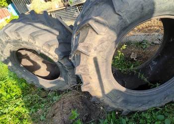 Pirelli 540/65 R28 2 szt komplet rolnicze