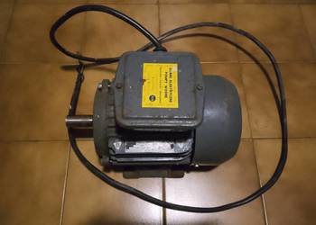 Silnik elektryczny 3f 1415obr/min wymienione łożyska (6205)
