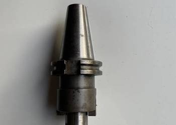 Trzpień frezarski zabierakowy DIN40 fi 27 mm 80 mm