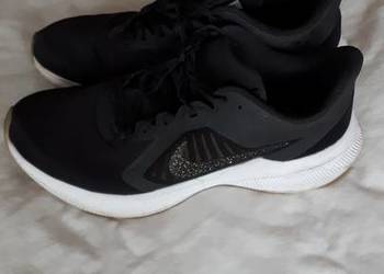 Nike Downshifter 10 SE rozmiar 45