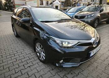 Toyota Auris Premium ASO idealny