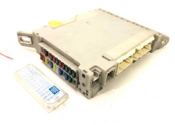 SKRZYNKA BEZPIECZNIKÓW LEXUS GS 82730-30L30-B Sedan/Limuzyna 2.5 181KM