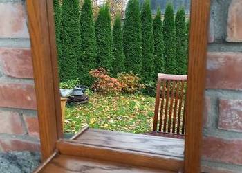 Lustro w drewnianej ramie ze szkatułką schowkiem Toaletka (647)