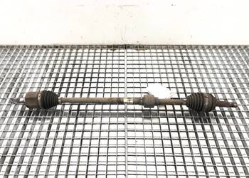 PÓŁOŚ PRAWY PRZÓD KIA RIO IV 49501-H8000 1.2 82KM PRZEGUB