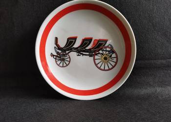 Stary wiszący talerz ozdobny Powóz porcelana Karolina Jaworzyna Śląska PRL Stary wiszący talerz ozdobny Powóz porcelana Karolina Jaworzyna Śląska PRL