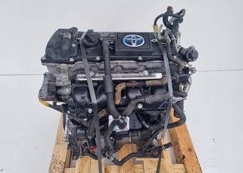 SILNIK Toyota Prius III 1.8 HYBRYDA 80tyś 2ZR X2ZR-W22U ŁADNY