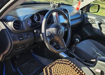TOYOTA  RAV 4